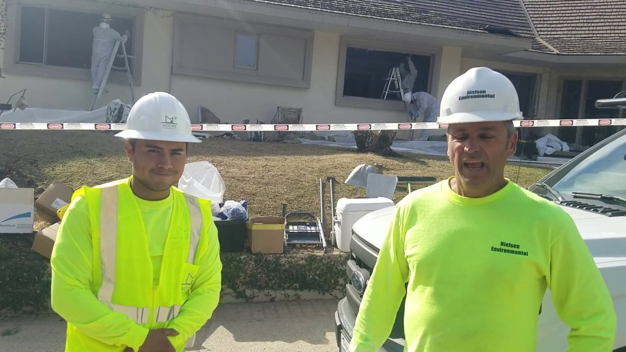 145 Mapleton Drive Holmby Hills with Isaias Colin, Superintendent